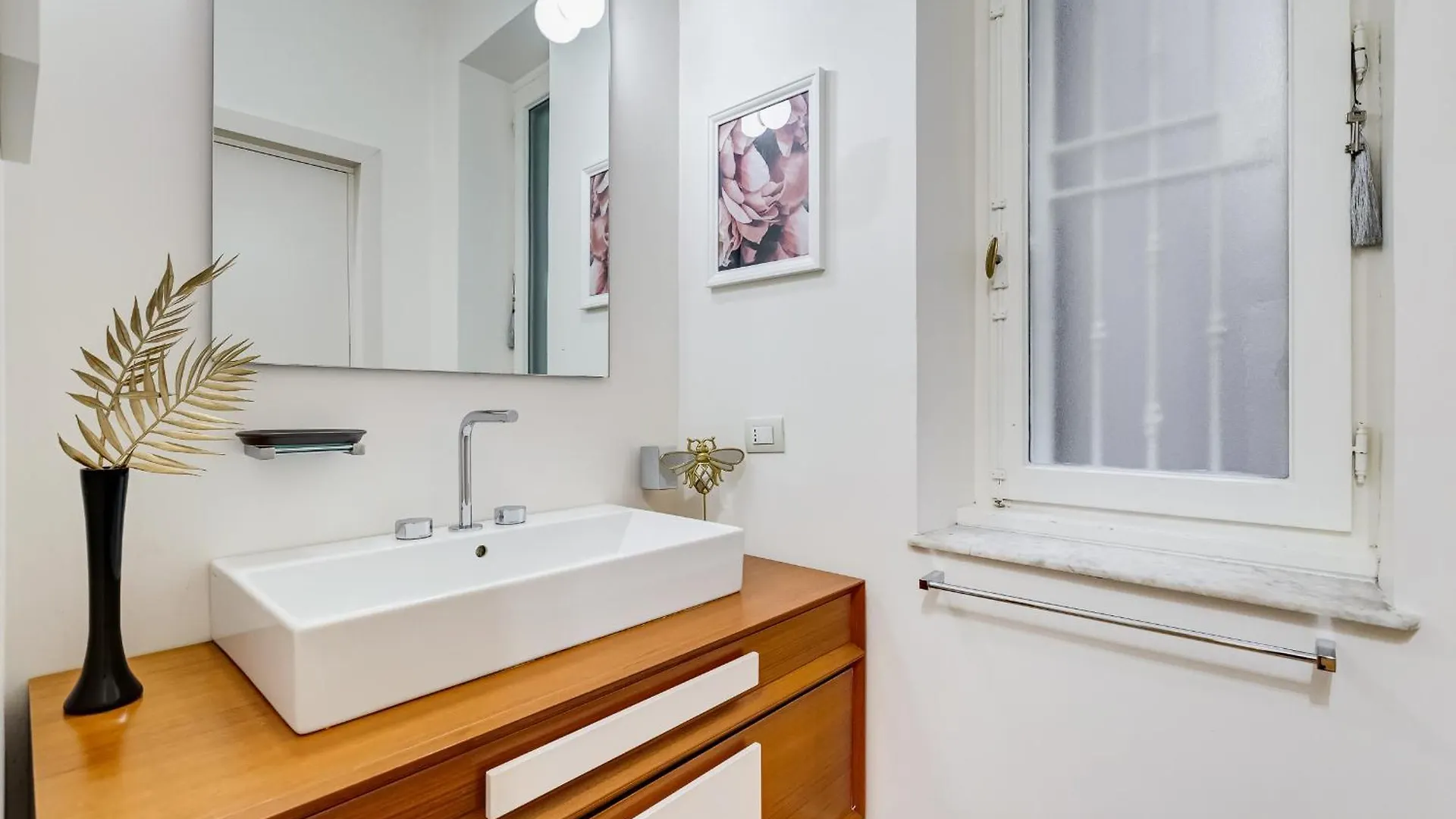 Bdc - The Platinum 2-Bdr Apt @Spanish Steps Rome Italy