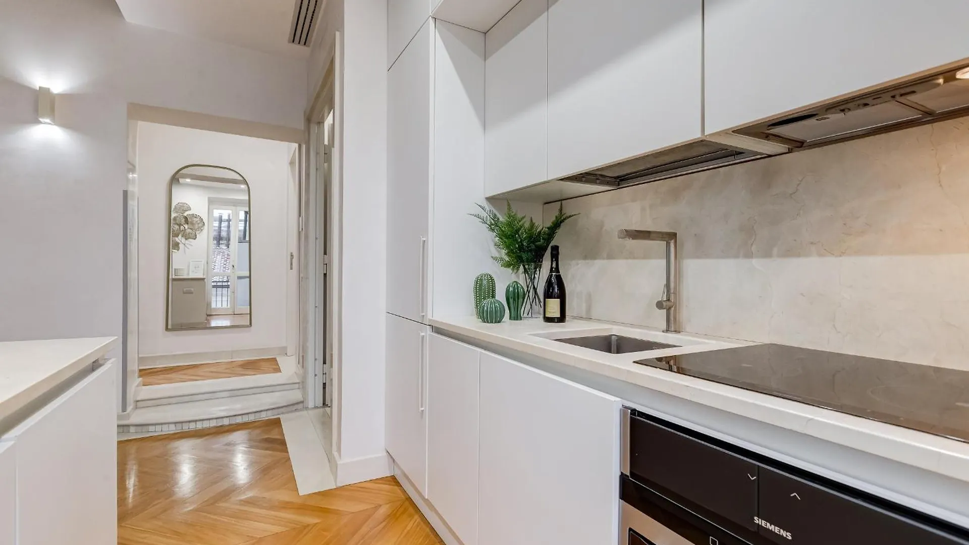 Bdc - The Platinum 2-Bdr Apt @Spanish Steps Rome Italy