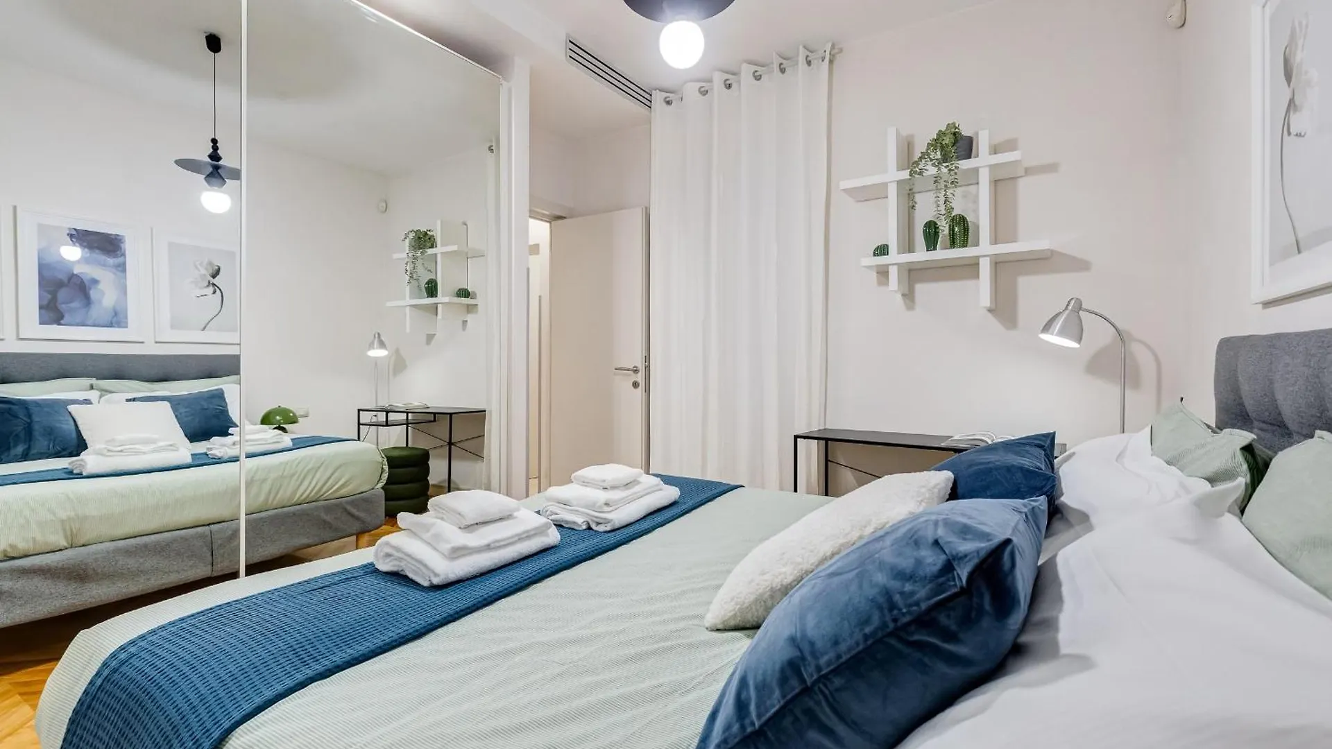 Apartment Bdc - The Platinum 2-Bdr Apt @Spanish Steps Rome
