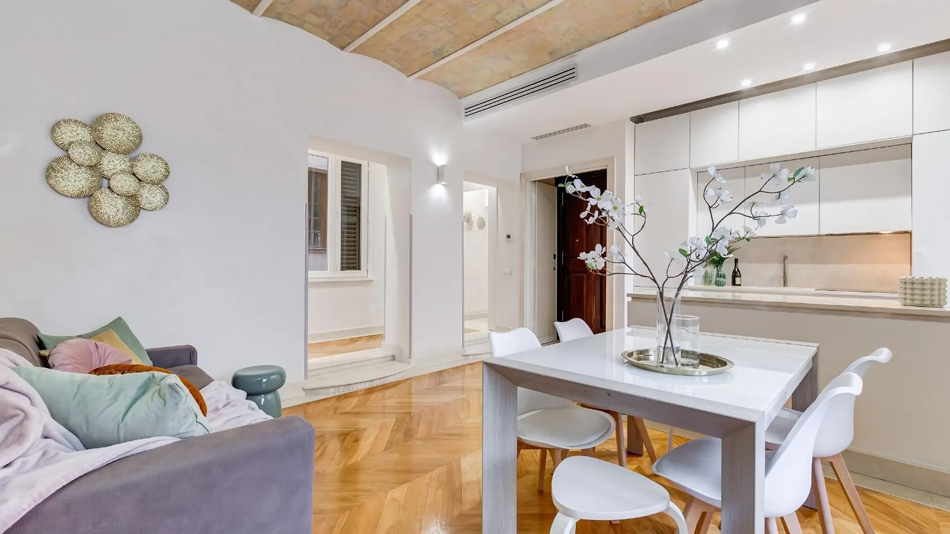 Bdc - The Platinum 2-Bdr Apt @Spanish Steps Rome 0*,  Italy