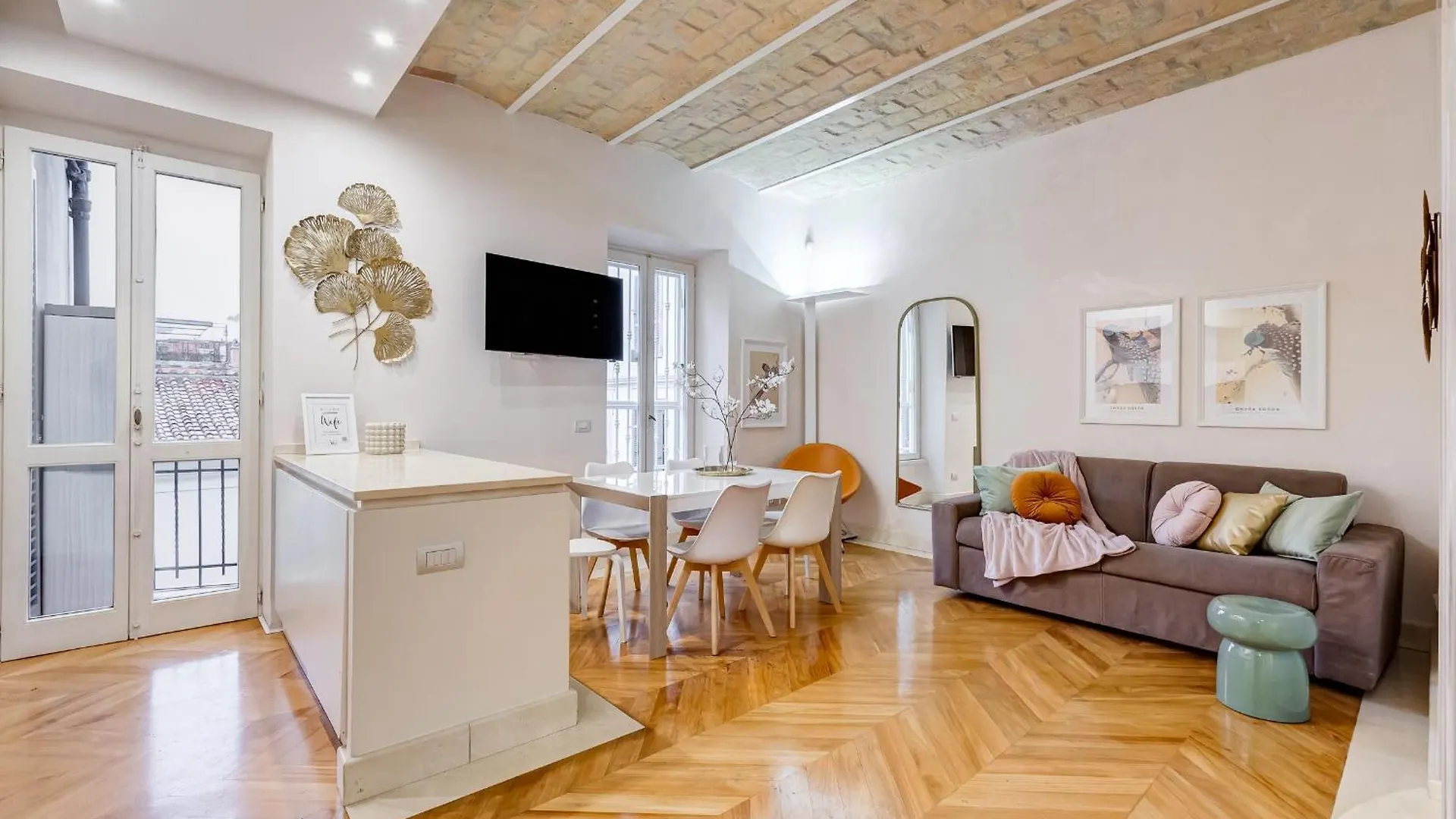 Apartment Bdc - The Platinum 2-Bdr Apt @Spanish Steps Rome